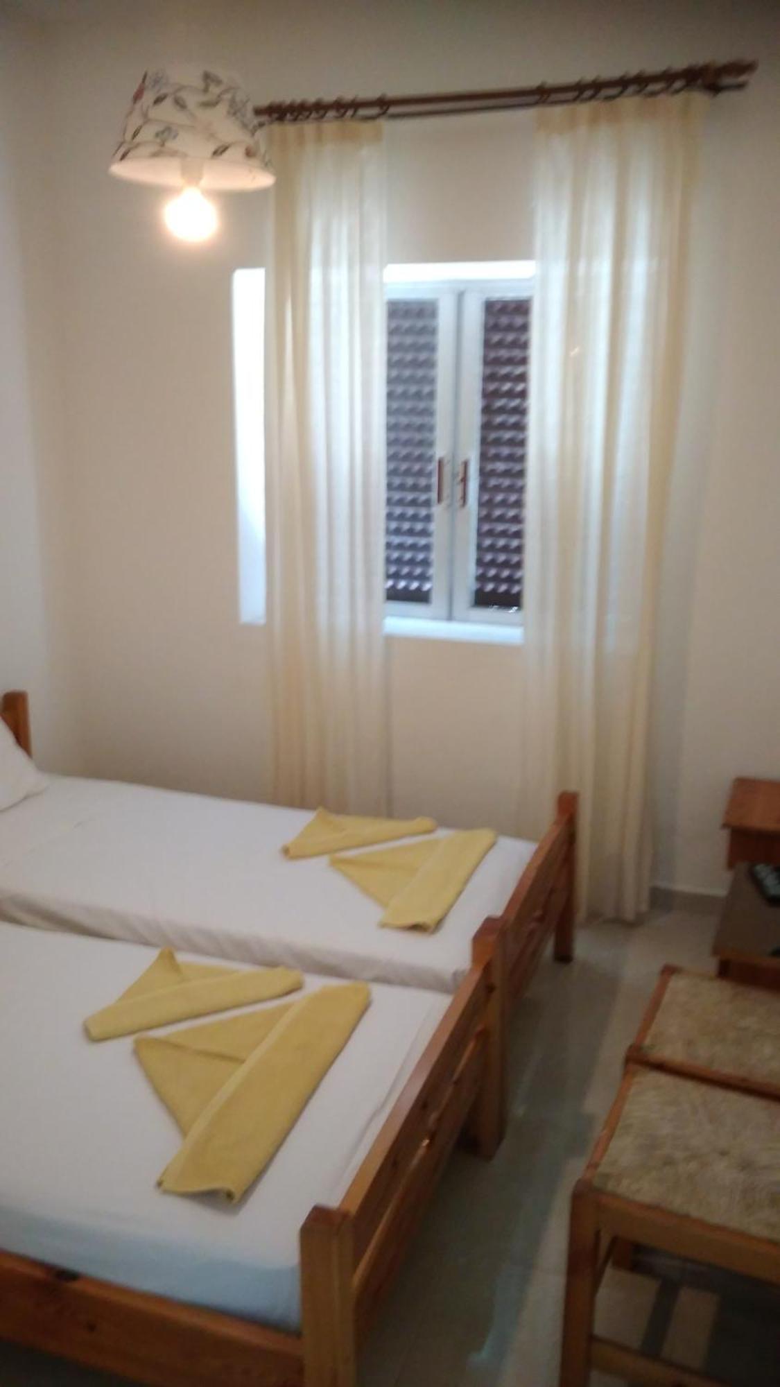 Mina Apartments การ์ปาตอส ภายนอก รูปภาพ