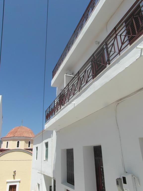 Mina Apartments การ์ปาตอส ภายนอก รูปภาพ